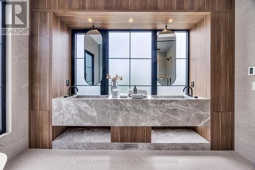 152 Third Line, Oakville, ON 