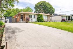 12 CYPRESS STREET St. Catharines, ON L2N 4L9