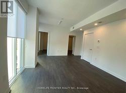 1005 - 50 MCCAUL STREET Toronto, ON M5T 0B6