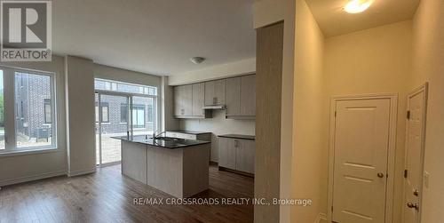 22 Blick Crescent, Aurora, ON 