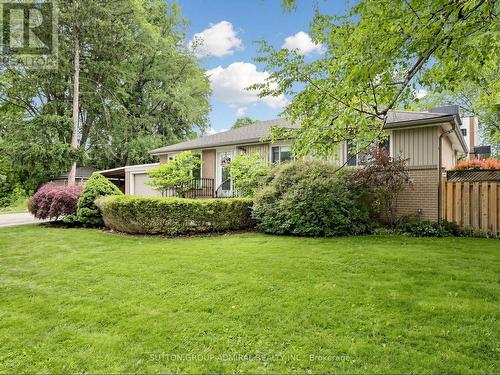 1864 Hindhead Road, Mississauga, ON 