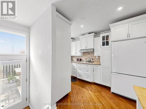 1864 Hindhead Road, Mississauga, ON 