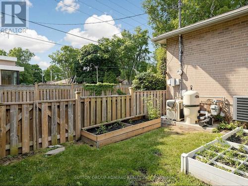 1864 Hindhead Road, Mississauga, ON 