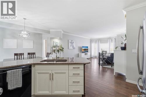 1031 Carr Crescent, Saskatoon, SK 