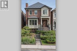 111 HILLSDALE AVENUE E Toronto, ON M4S 1T4