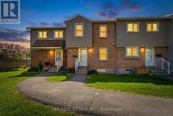 B - 1765 LAMOUREUX DRIVE Ottawa, ON K1E 2N5