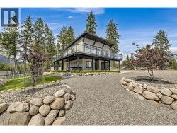 7210 Dunwaters Road  Kelowna, BC V1Z 3W5