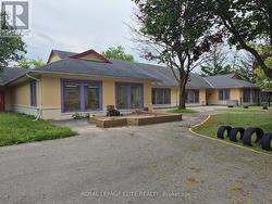 601 NEWPARK BOULEVARD  Newmarket, ON L3X 2S2