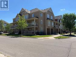 13 GOLDEN SPRINGS DRIVE Brampton, ON L7A 4N5