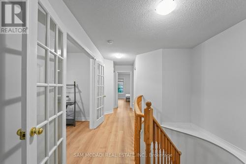 891 Oasis Drive, Mississauga, ON 