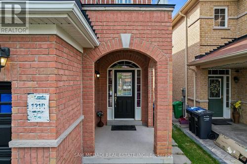 891 Oasis Drive, Mississauga, ON 