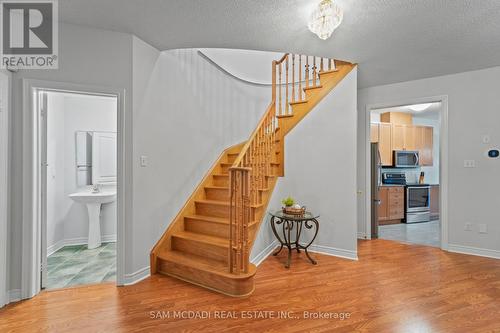 891 Oasis Drive, Mississauga, ON 