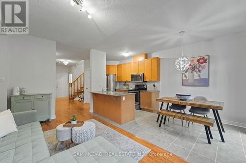 891 Oasis Drive, Mississauga, ON 