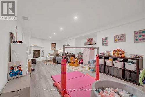 23 Raintree Path, Toronto, ON 