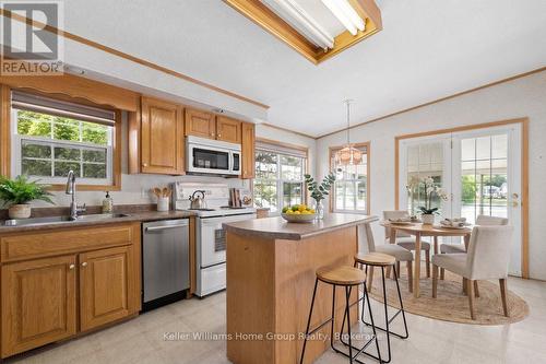 10 Hemlock Crescent, Puslinch, ON 
