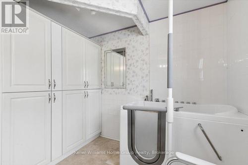 10 Hemlock Crescent, Puslinch, ON 