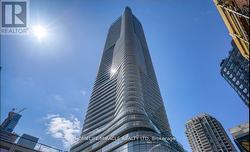 3910 - 11 WELLESLEY STREET W Toronto, ON M4Y 0G4
