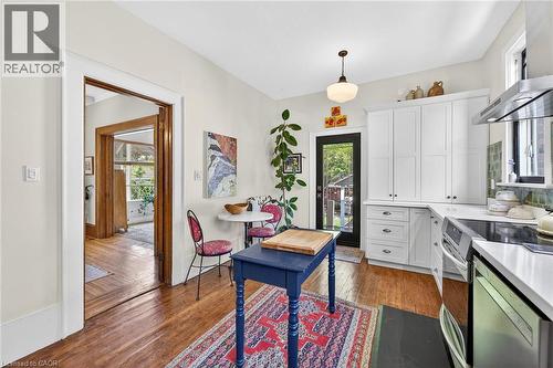 22 Connaught Avenue S, Hamilton, ON 