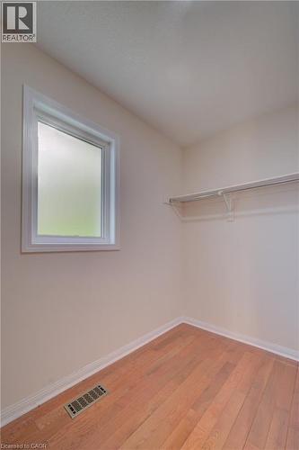 180 Arthur Fach Drive, Cambridge, ON 