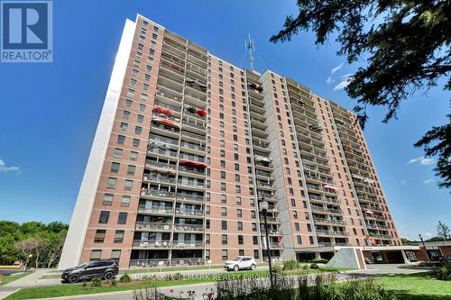1007 - 665 BATHGATE DRIVE  Ottawa, ON K1K 3Y4