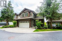 25 1705 PARKWAY BOULEVARD  Coquitlam, BC V3E 3T3