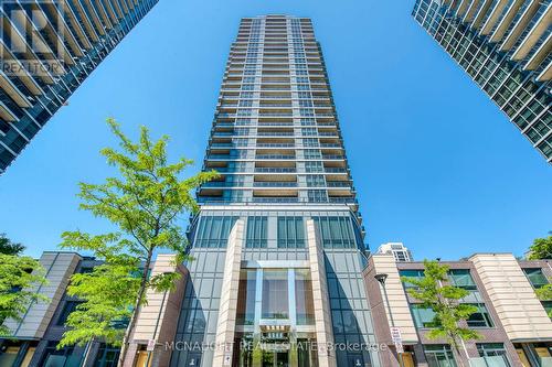 505 - 5 VALHALLA INN ROAD  Toronto, ON M9B 0B1