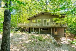 208 DESROCHES TRAIL Tiny, ON L9M 0H9