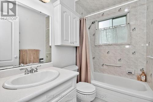 208 Desroches Trail, Tiny, ON 