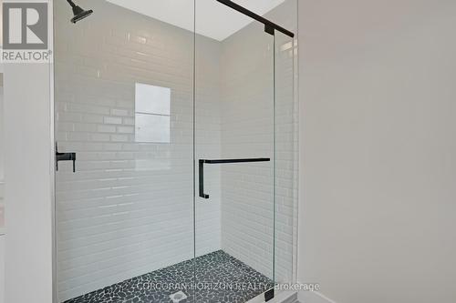 24 Moon Crescent, Cambridge, ON 