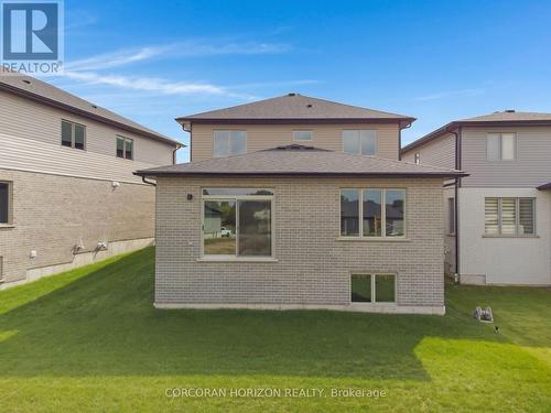 24 Moon Crescent, Cambridge, ON 