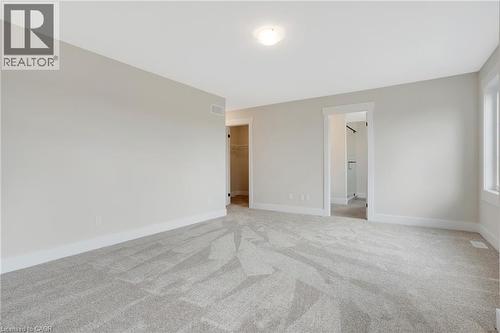 24 Moon Crescent, Cambridge, ON 