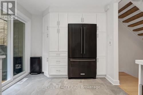 327 St Andrew Street, Ottawa, ON 