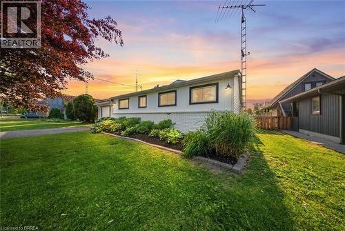 382 Cedar Drive, Turkey Point, ON 