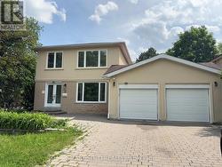 LOWER LEVEL - 1 HAMMOND DRIVE Aurora, ON L4G 2T8