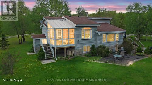 Lake Manitouwabing 4 season gem! - 5 Meharg Drive, Mckellar, ON 