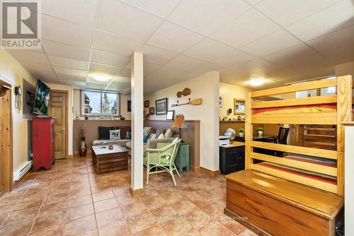 5 Meharg Drive, Mckellar, ON 