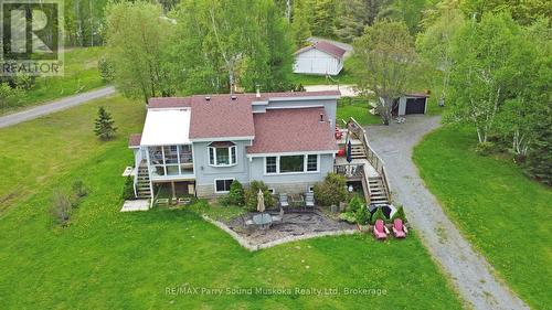 Turnkey 4 season cottage/ home - 5 Meharg Drive, Mckellar, ON 