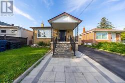 45 BARRYMORE ROAD Toronto, ON M1J 1W4