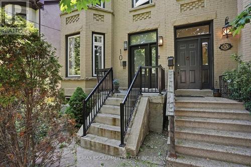 101 Victoria Avenue S, Hamilton, ON 