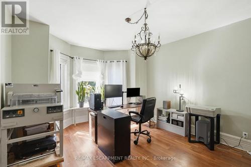 101 Victoria Avenue S, Hamilton, ON 