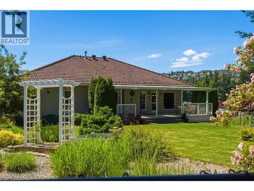 2642 Golf View Place, Blind Bay, BC - Outdoor With Deck Patio Veranda