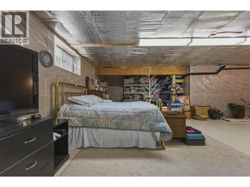 2642 Golf View Place, Blind Bay, BC - Indoor Photo Showing Bedroom