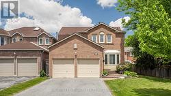 178 ROSEBOROUGH CRESCENT Vaughan, ON L4J 4V6