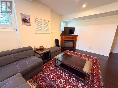 7349 Zinnia Place, Mississauga, ON 