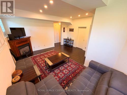 7349 Zinnia Place, Mississauga, ON 