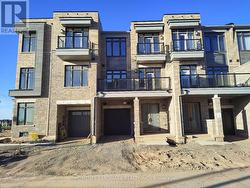 3329 AZAM WAY  Oakville, ON L6M 5S3