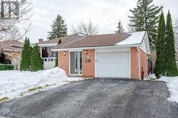947 SOUTHLAWN DRIVE Peterborough, ON K9J 1E9