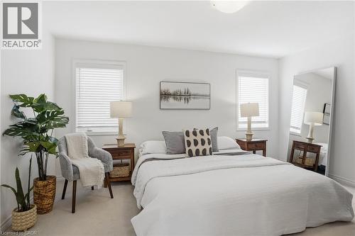 242 Waterbrook Lane, Kitchener, ON 
