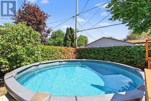 788 Dickens Avenue, Ottawa, ON 