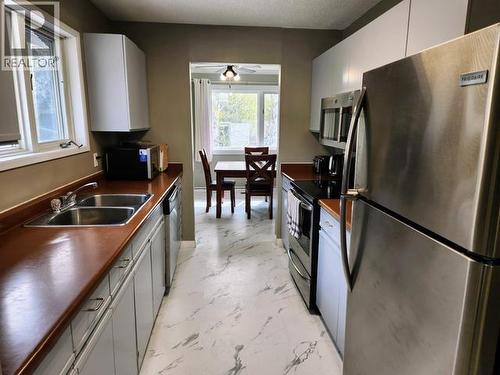 633 Yates Crescent, Faro, YT 